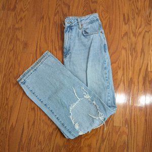 ripped light blue mom jeans, 29, forever 21